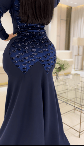 فستان سترتش كريب مع مخمل