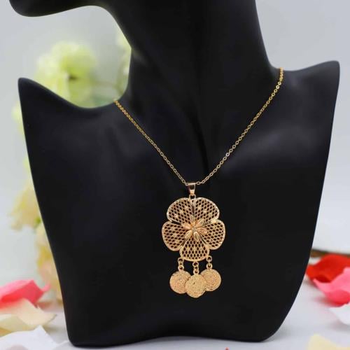 عقد الورده مع جنيهات