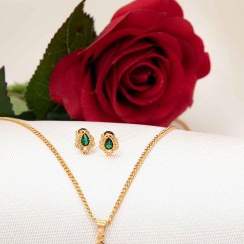 طقم اطفال بلون الزمرد