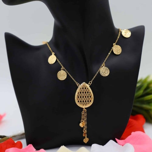 عقد جنيهات مع قلاده