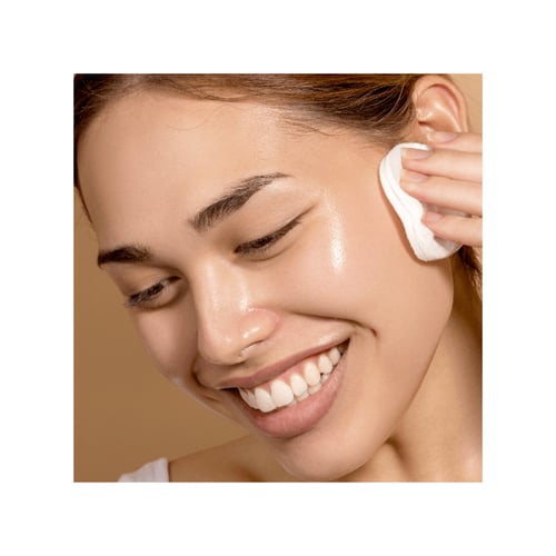 تونر حمض جليكوليك اسيد 7% لتقشير و تنقية البشره من...