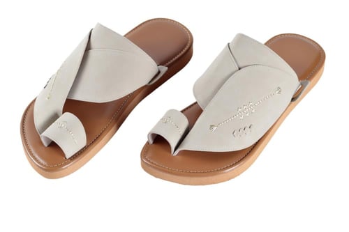 حذاء شرقي شامواه معالج - بيج