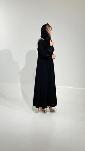 ملكي مع اكمام شاكيرا