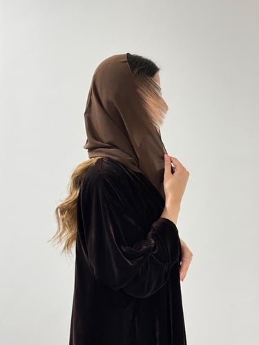 مخمل بني