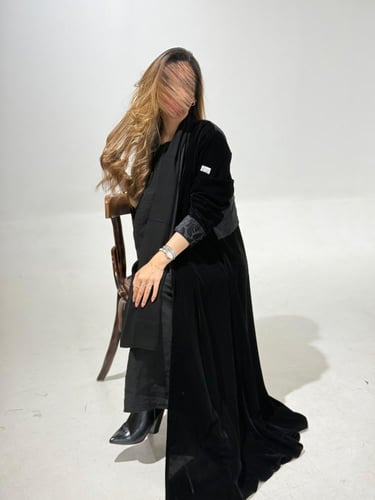 مخمل مع تدخيلات شيفون مخمل