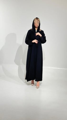 ملكي مع اكمام شاكيرا