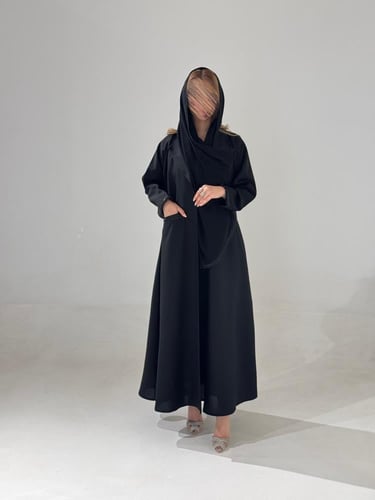 كتان رسمي اسود مع تل