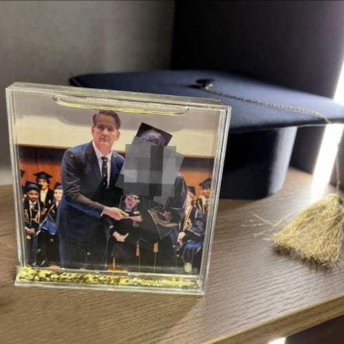 ايطار صور بصورتك الخاصة