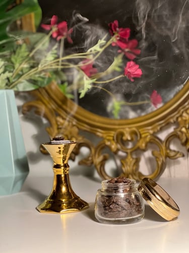 بخور العود المسقى