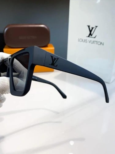 نظارة ماركة لويس فيتون