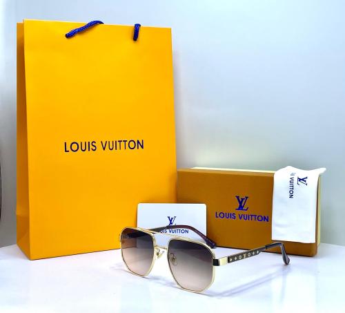 نظارة ماركة لويس فيتون