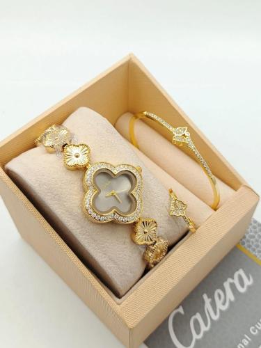 طقم نسائي ماركة لويس 3 قطع