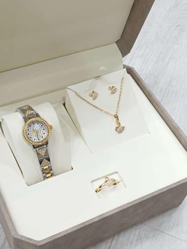 طقم نسائي ماركة ماربيلنو