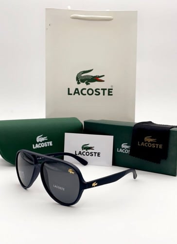 نظارة ماركة لاكوست