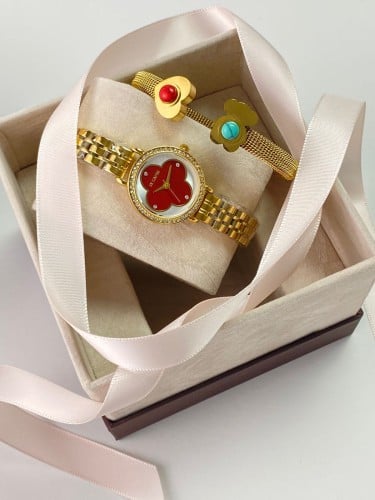 طقم نسائي ماركة دي كابري فخم