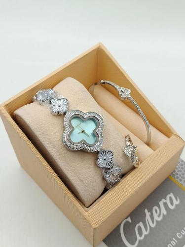 طقم نسائي ماركة لويس 3 قطع