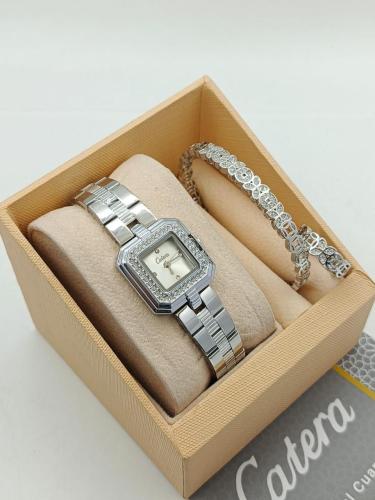 طقم نسائي ماركة لويس 3 قطع