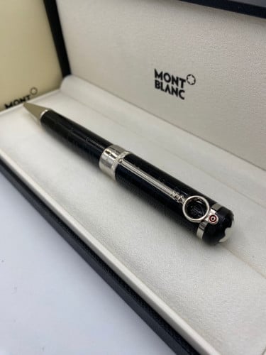 قلم ماركة مونت بلانك