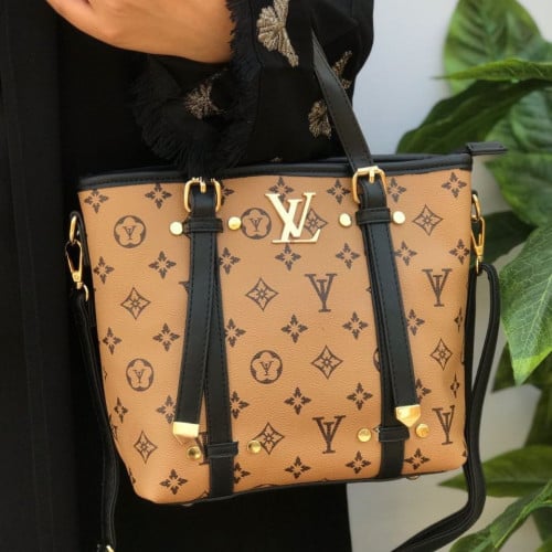 شنطة لويس فيتون