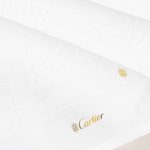 شماغ ماركة كارتير أبيض 2025