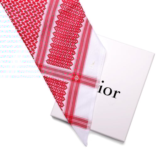 عرض ثلاثة أشمغة (مونت بلانك قولد-كارتير -ديور الذه...