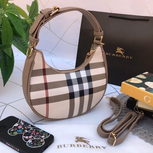 شنطة نسائية بيو بيري بيج