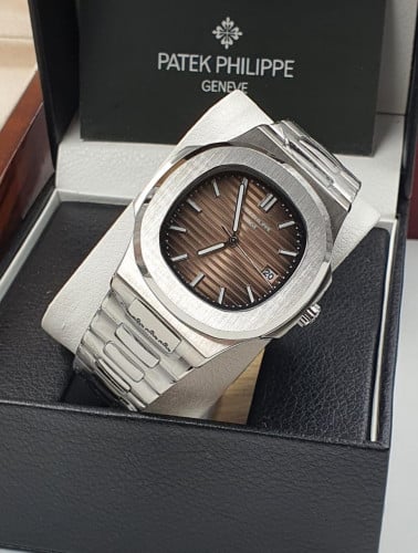 ساعة بتيك فليب