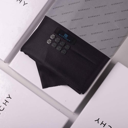 قماش جيفنشي مقلم شتوي