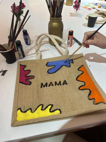 3 augTote bags + mini perfume