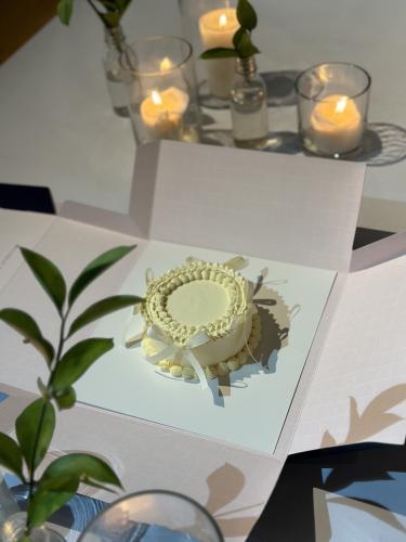 Cake decorating 10 October 2024