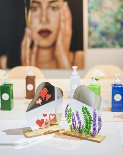 Mirror painting 19 Sep 2025