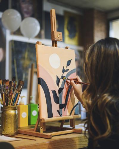 canvas painting 18 oct 2025