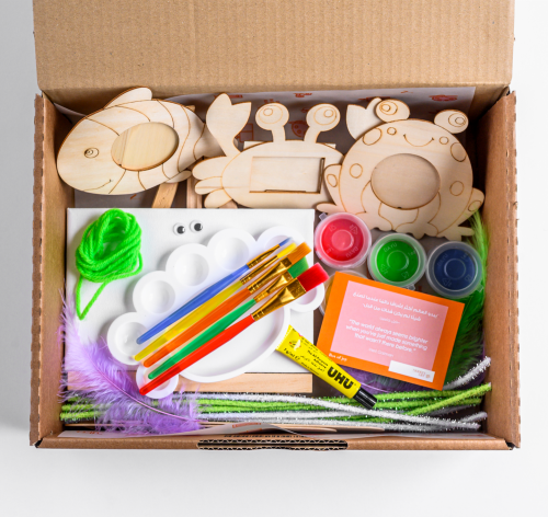 صندوق صناعة اعمال فنية - box of joy