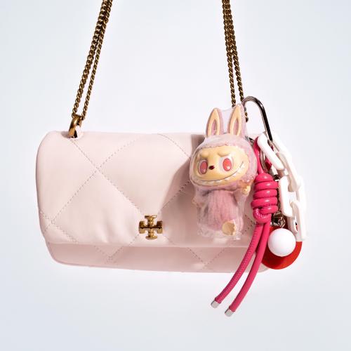 لابوبو - تعليقة شنطة