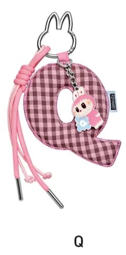 لابوبو - بين فور لوف تعليقة حروف (A-Z)