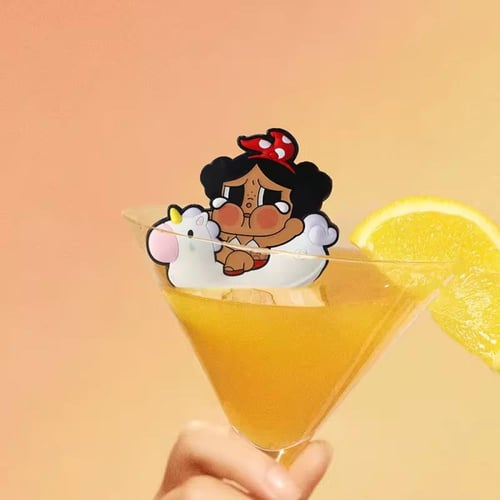 كراي بيبي مغناطيس الثلاجة من سلسلة وضع الإجازة