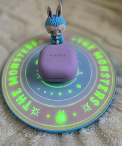 لابوبو - شاحن لاسلكي