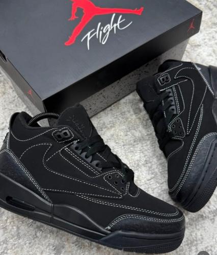 شوز جوردن Travis