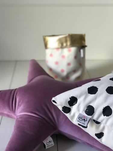 وسادة روبي نجمة مخمل ليلكي