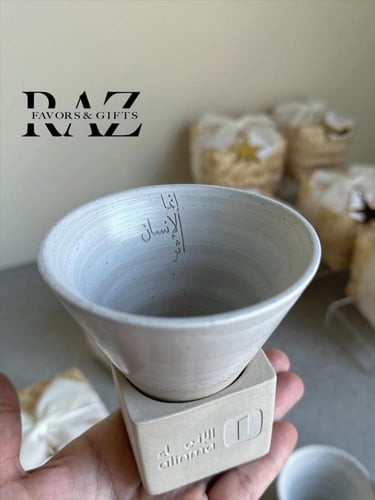 كوب سيراميك هرمي مخصص سعة 150مل