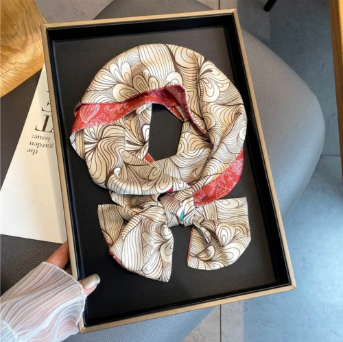 شال طويل بطباعة وجهين أحمر/بيج