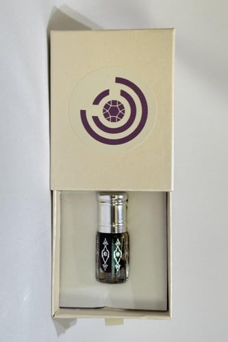 دهن عود سيوفي