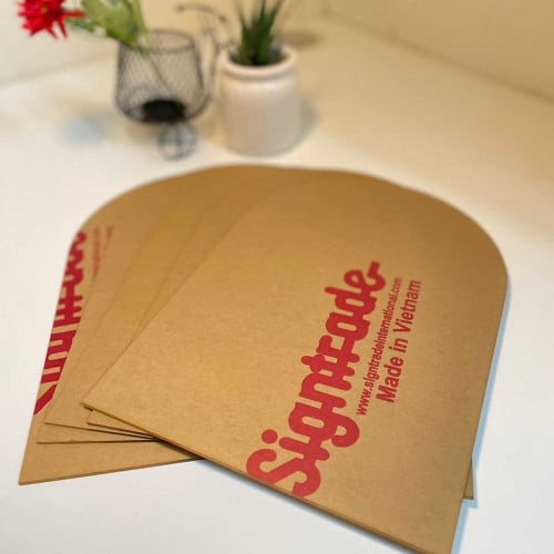 استاند اكريلك (شفاف) تصميم حسب الطلب