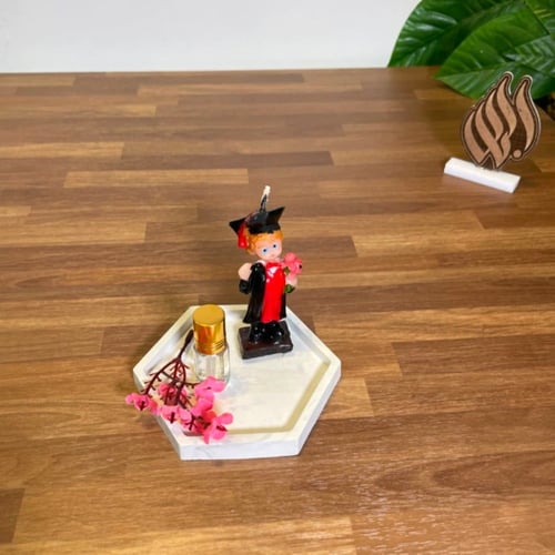 شمعة التخرج مع قاعدة اسمنت(12) حبات