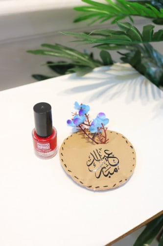 توزيعات جلد مع مناكير (12) حبة