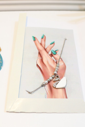 سلسال 7 اشكال مختلفة للعيد (12) حبة