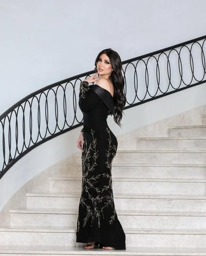 فستان اجلال مطرز يدوي انيق