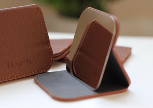 مرآه مع كتابة الأسم