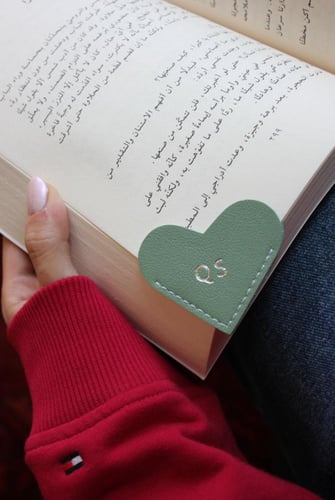 فاصل كتب جلد