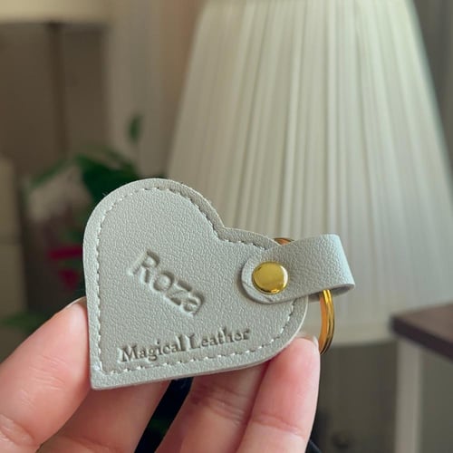 ميدالية مفاتيح بعدة الوان على شكل قلب مع امكانية ا...